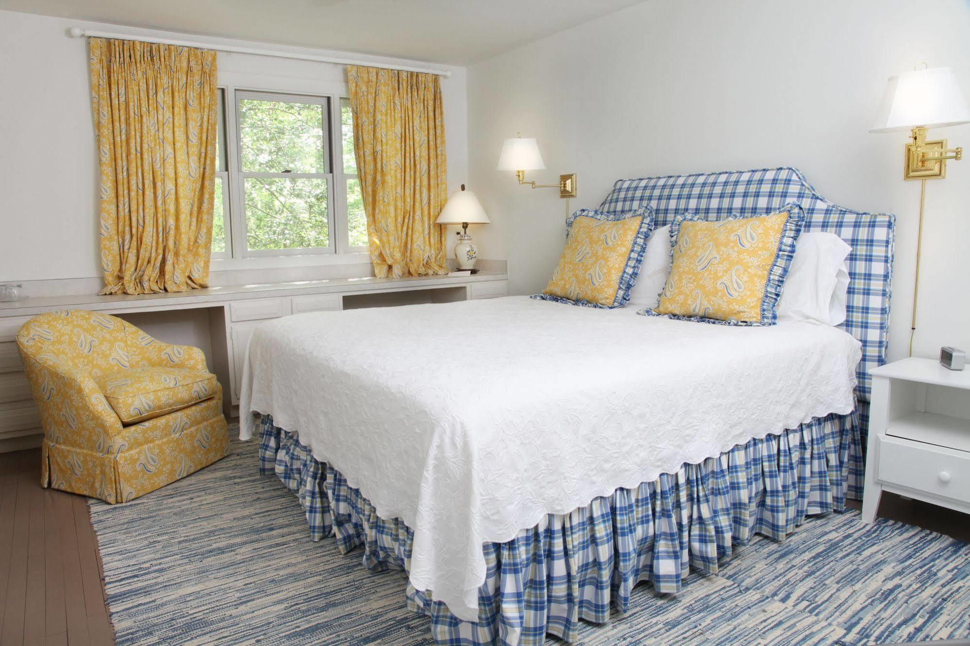The Inn At Stratford Hall East End Esterno foto